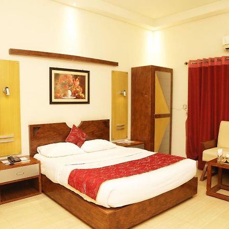 Hotel The Grand Regency Bahawalpur Exteriér fotografie