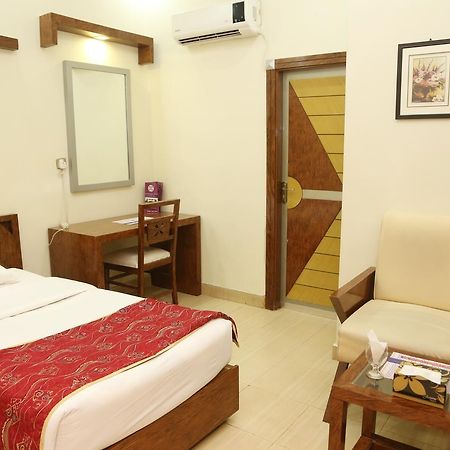 Hotel The Grand Regency Bahawalpur Exteriér fotografie